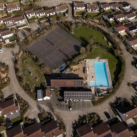 Polderhuis 9 Parking And Shared Pool By Interhome *