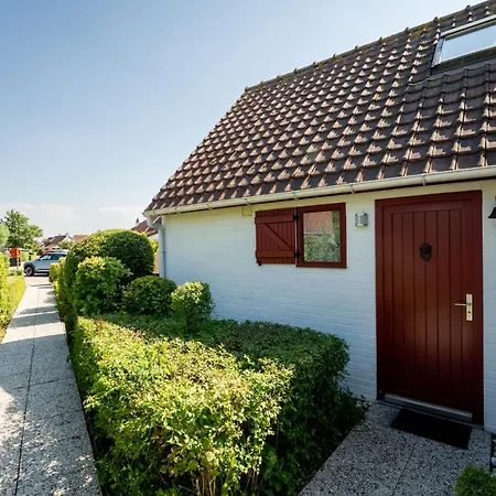 Polderhuis 9 Parking And Shared Pool By Interhome Holiday home De Haan