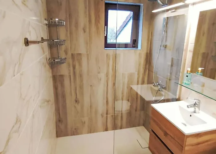 Polderhuis 9 Parking And Shared Pool By Interhome Vakantiehuis *